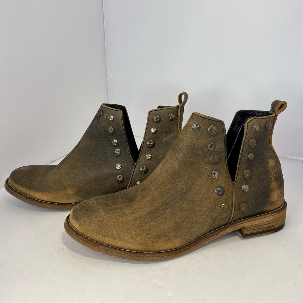 Musse & Cloud Roaster booties size 7